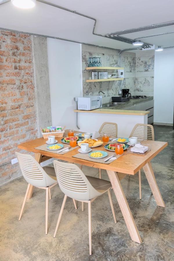 Ventiuna Hotel Y Coliving Pereira Exterior photo